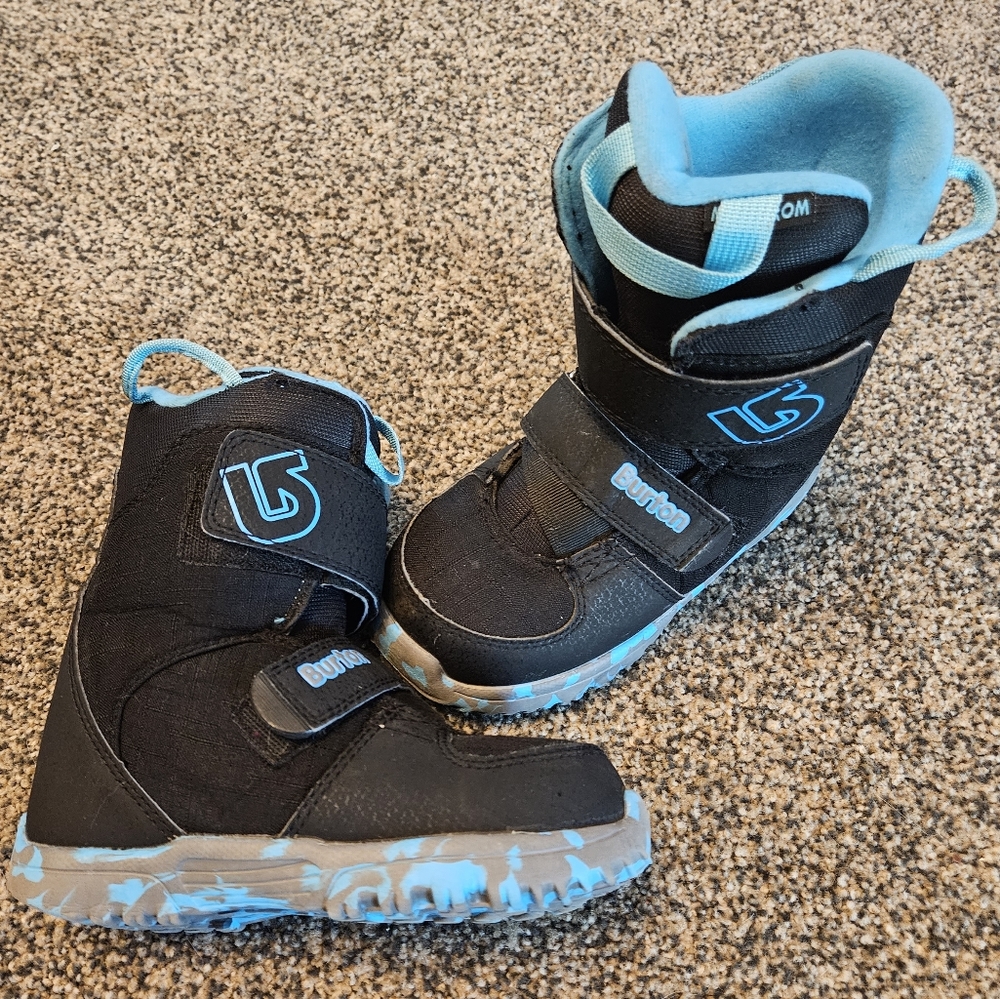 Burton Mini-Grom Snowboard Boots (Size 13c kids)
